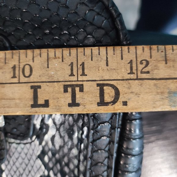 Cleo faux snake leather hand bag / purse - Picture 8 of 10